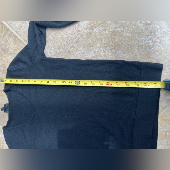 Talbots Womens Black Classic Merino Wool V-Neck Minimalist Pullover Sweater XS - Picture 5 of 7